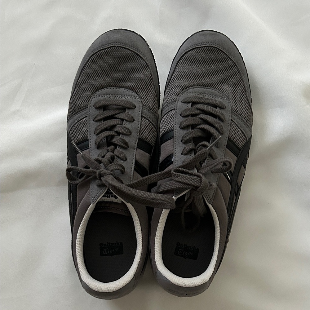 Onitsuka Tiger by Asics Men's Charcoal Sneakers